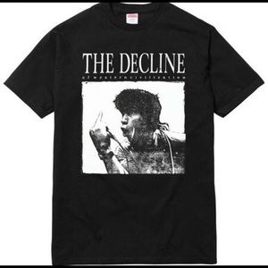 Brand new Supreme “The Decline” Shirt Size M